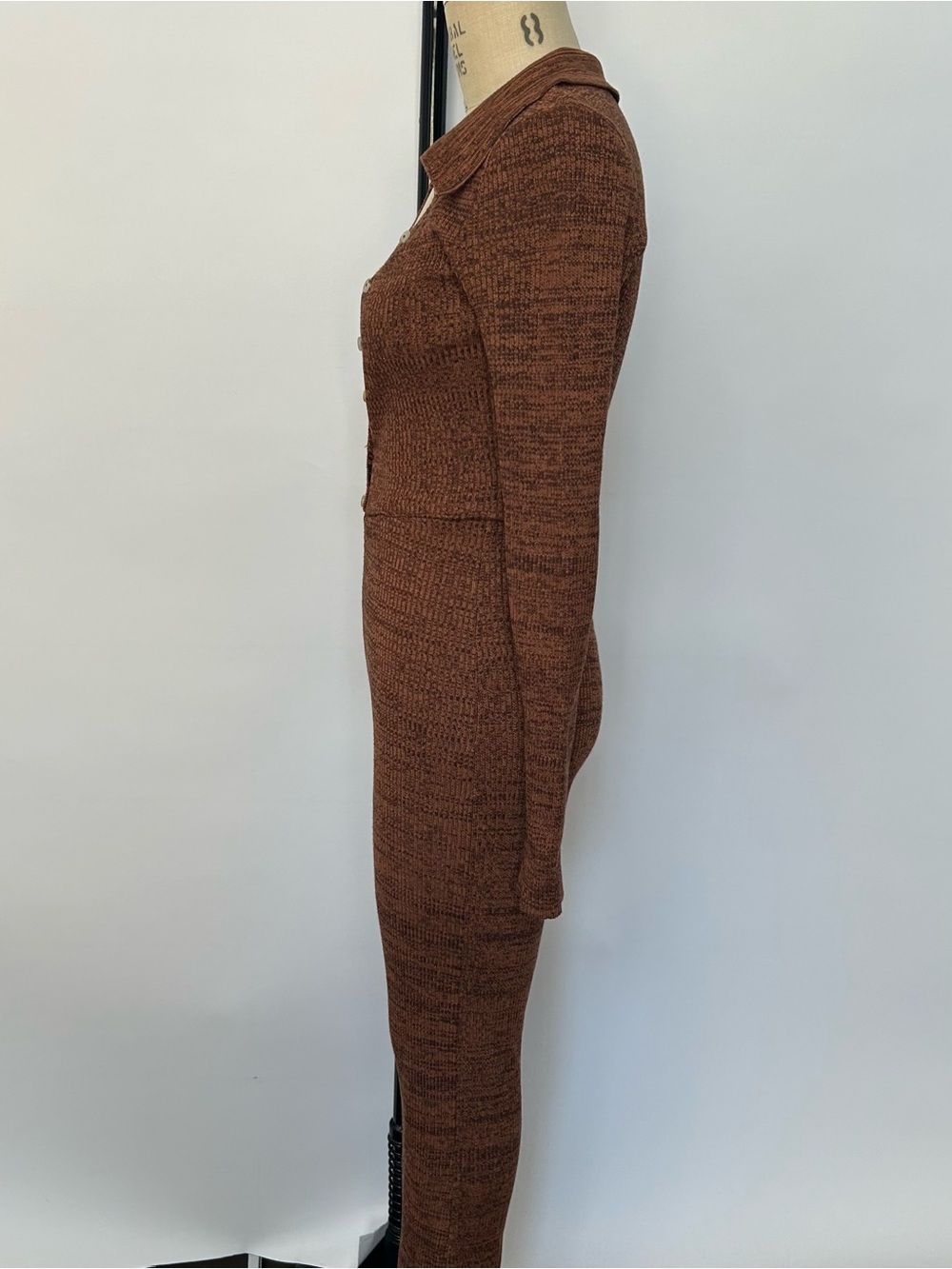 Missguided + Brown Ribbed Button-Front Jumpsuit - Picture 5 of 6